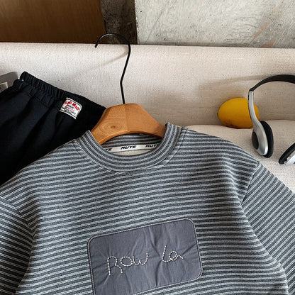 Boys Warm Long-sleeve Sweatshirt Fleece-Lined Striped Charcoal Gray Pullover