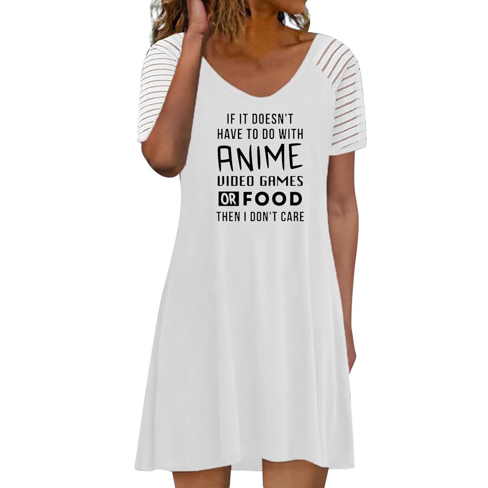 Vestido de manga corta con cuello redondo y estampado gráfico y de letras