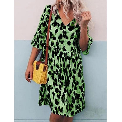 Robe babydoll léopard à col en V et manches volantées