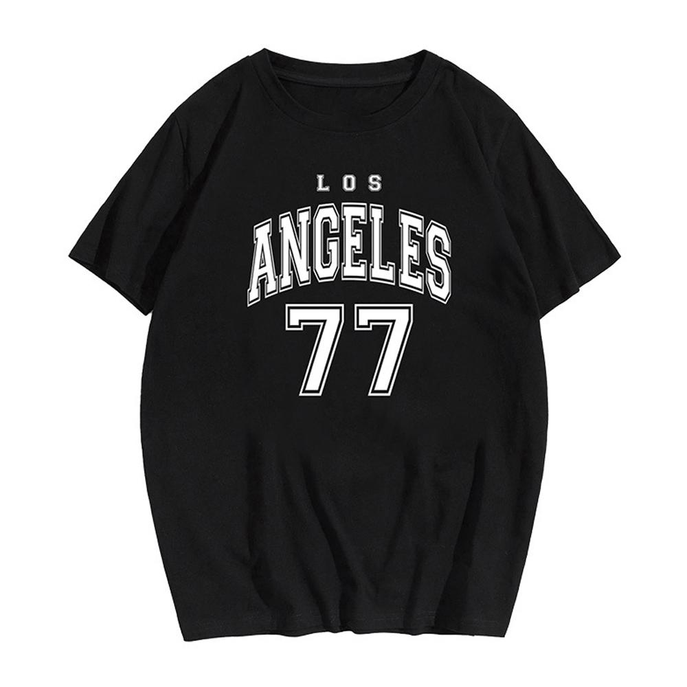 Camiseta de manga corta con cuello redondo y estampado de letras y números para hombre