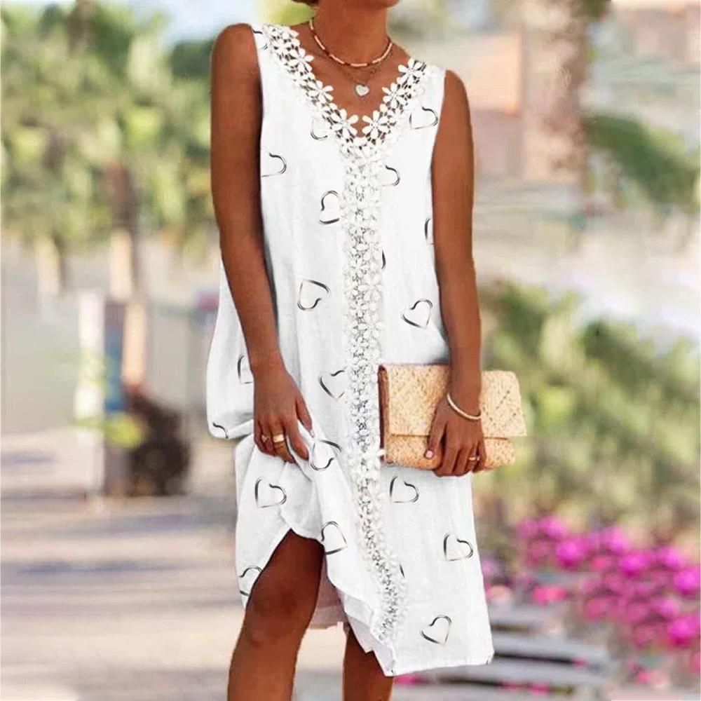 Vestido de tirantes con cuello de pico, de encaje guipur en contraste liso y estampado de corazones